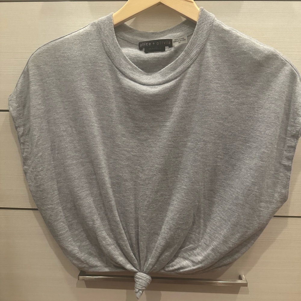 ALICE + OLIVIA Cammy Tie-Front Short-Sleeve T-Shirt size S - Picture 4 of 11